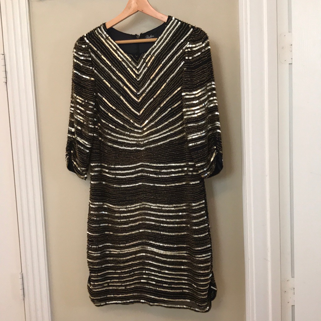 Beautiful Parker Dress Size 2. New With Defect (Loose Threads - See Pics)